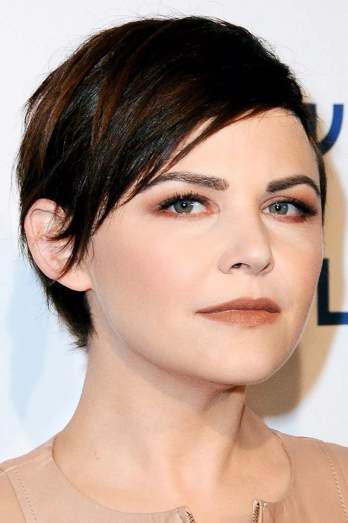 Deep Side-Parted Pixie