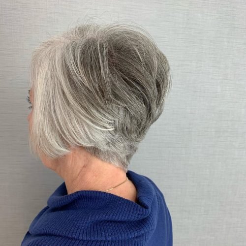 Runder Pixie für graues Haar