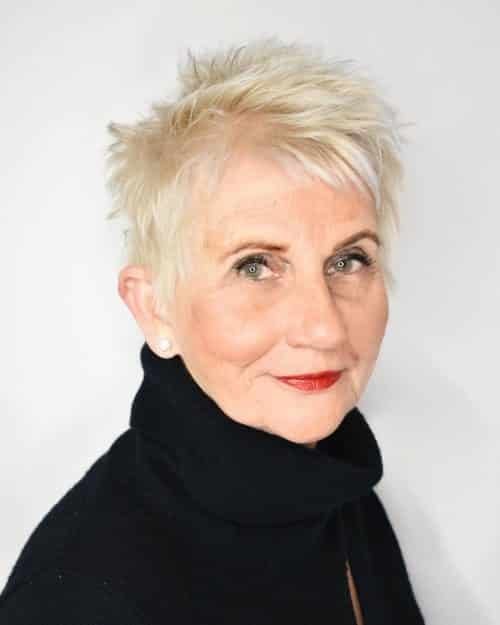 Choppy Pixie für feines Haar